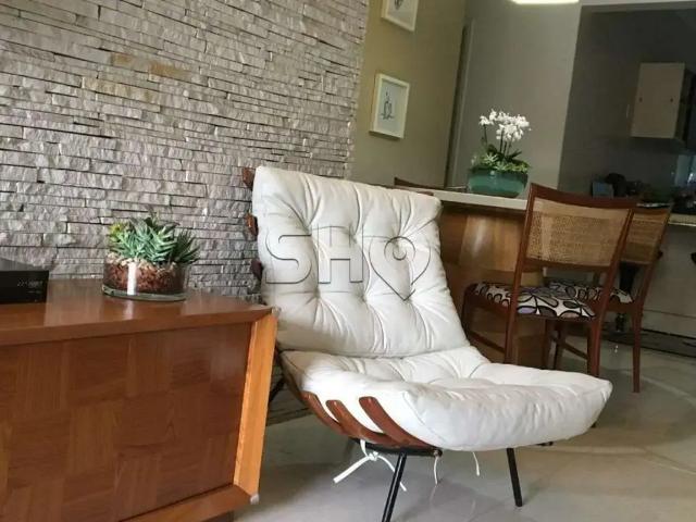 Apartamento venda em Região Imediata de São Paulo, Região Metropolitana de São Paulo