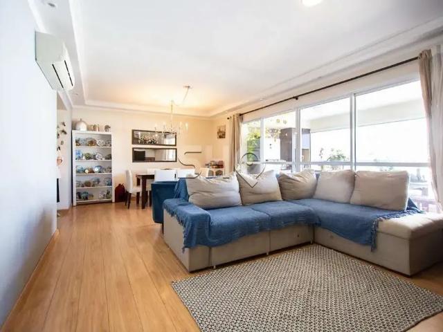 Apartamento venda em Região Imediata de São Paulo, Região Metropolitana de São Paulo