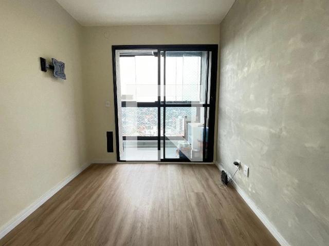 Apartamento venda em Caxingui, São Paulo