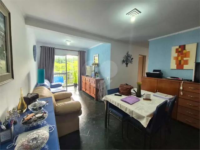 Apartamento venda em Região Imediata de São Paulo, Região Metropolitana de São Paulo