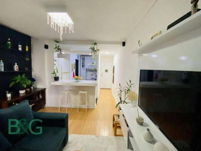Apartamento venda em Região Imediata de São Paulo, Região Metropolitana de São Paulo