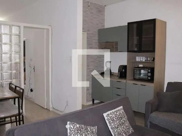 Apartamento venda em Região Imediata de Caraguatatuba-Ubatuba-São Sebastião, Região Metropolitana do Vale do Paraíba e Litoral Norte
