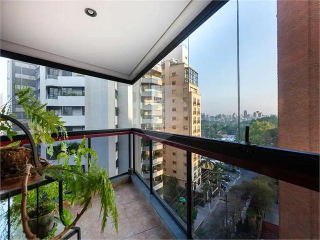 Apartamento venda em Região Imediata de Assis, Assis