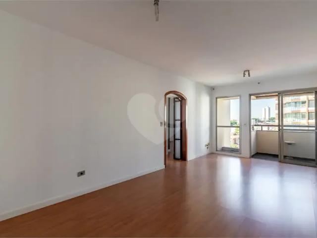 Apartamento venda em Vila Alexandria, São Paulo