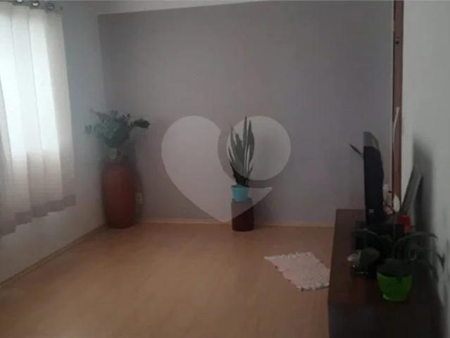 Apartamento venda em Furnas, São Paulo