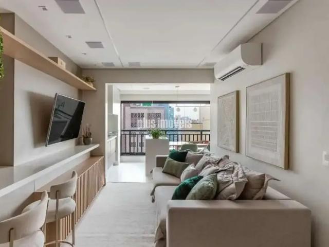 Apartamento venda em Região Imediata de São Paulo, Região Metropolitana de São Paulo