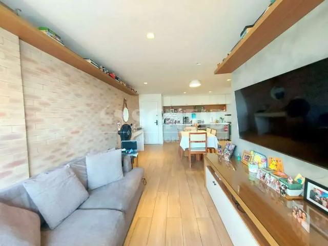 Apartamento venda em Região Imediata de São Paulo, Região Metropolitana de São Paulo