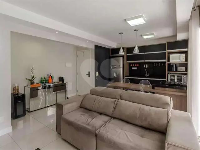Apartamento venda em Região Imediata de São Paulo, Região Metropolitana de São Paulo