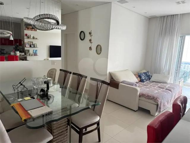 Apartamento venda em Região Imediata de São Paulo, Região Metropolitana de São Paulo