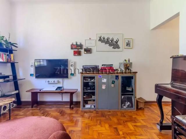 Apartamento venda em Região Imediata de São Paulo, Região Metropolitana de São Paulo