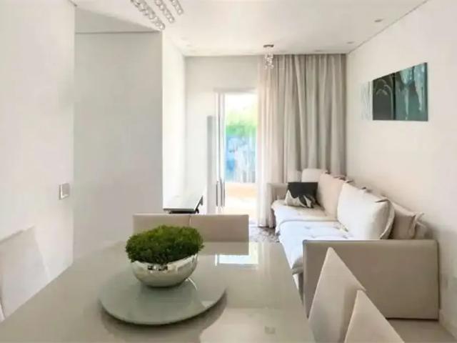 Apartamento venda em Região Imediata de São Paulo, Região Metropolitana de São Paulo