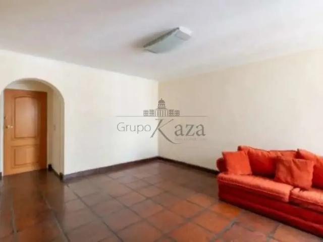 Apartamento venda em Indianópolis, São Paulo