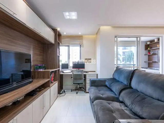 Apartamento venda em Região Imediata de São Paulo, Região Metropolitana de São Paulo