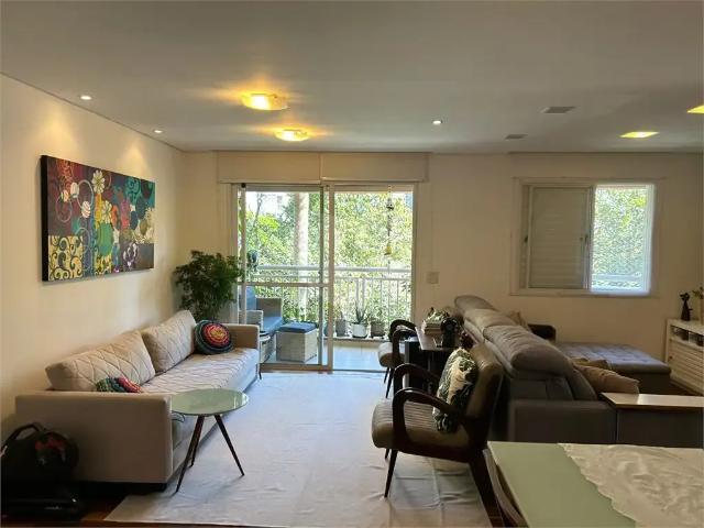 Apartamento venda em Região Imediata de São Paulo, Região Metropolitana de São Paulo