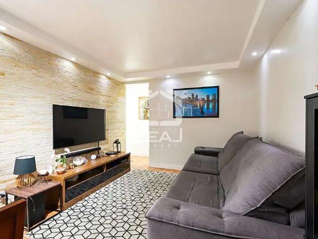 Apartamento venda em Região Imediata de São Paulo, Região Metropolitana de São Paulo