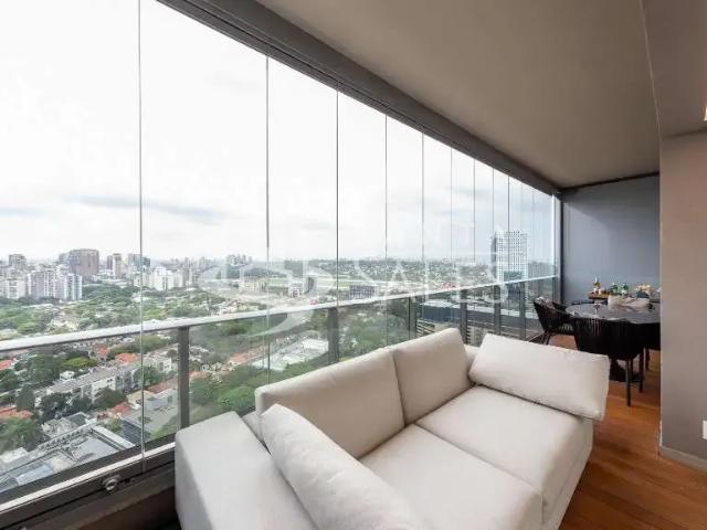 Apartamento venda em Região Imediata de São Paulo, Região Metropolitana de São Paulo