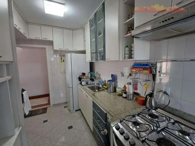 Apartamento venda em Região Imediata de São Paulo, Região Metropolitana de São Paulo