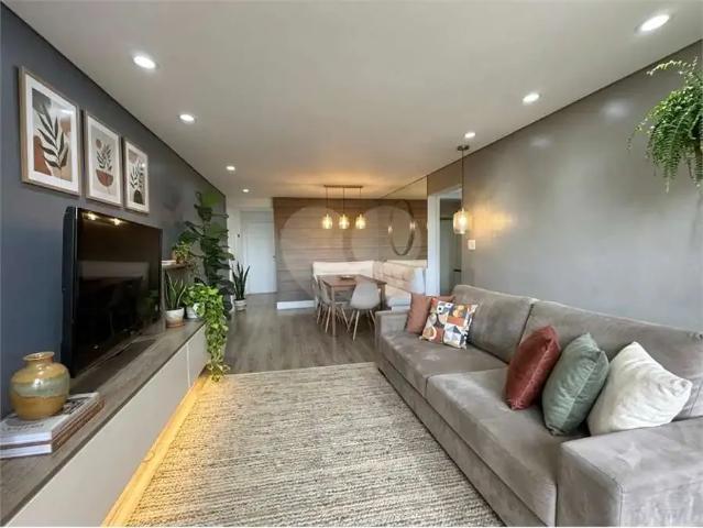 Apartamento venda em Região Imediata de São Paulo, Região Metropolitana de São Paulo