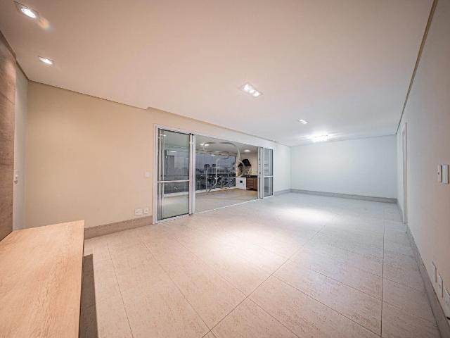Apartamento venda em Vila Alexandria, São Paulo