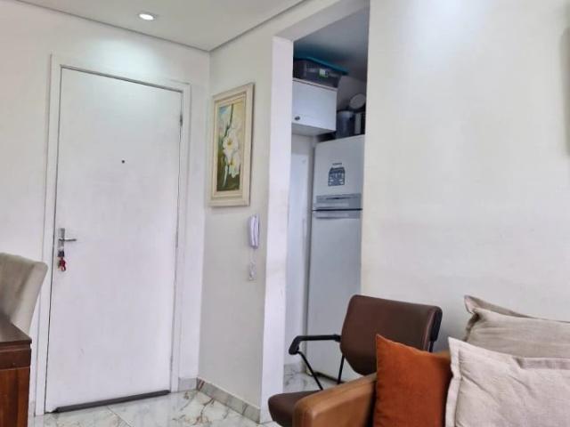 Apartamento venda em Vila Odete, São Paulo