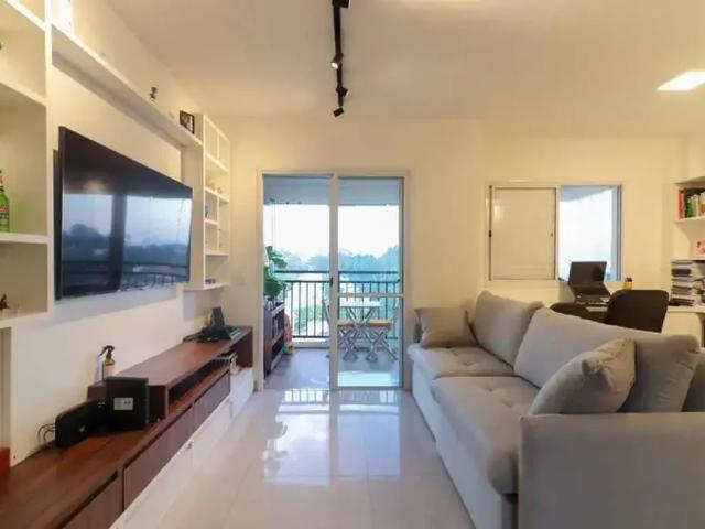 Apartamento venda em Caxingui, São Paulo