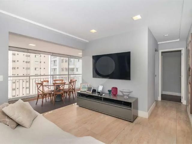 Apartamento venda em Região Imediata de São Paulo, Região Metropolitana de São Paulo
