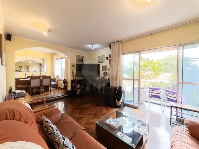 Apartamento venda em Vila Alexandria, São Paulo