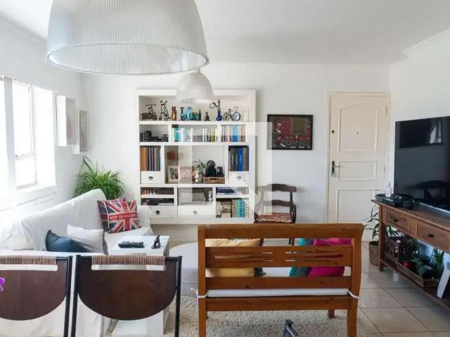 Apartamento venda em Região Imediata de São Paulo, Região Metropolitana de São Paulo