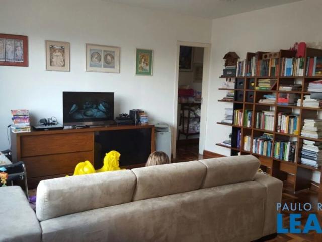 Apartamento venda em Vila Olímpia, São Paulo