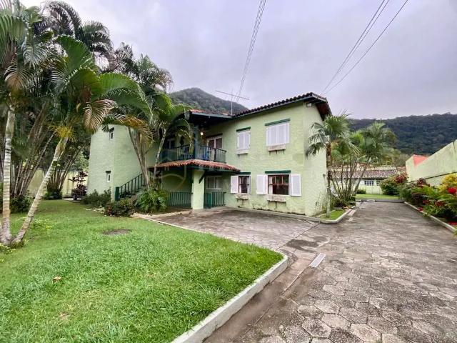 Apartamento venda em Região Imediata de Caraguatatuba-Ubatuba-São Sebastião, Região Metropolitana do Vale do Paraíba e Litoral Norte