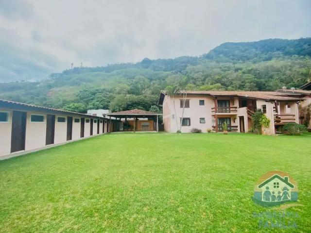 Apartamento venda em Região Imediata de Caraguatatuba-Ubatuba-São Sebastião, Região Metropolitana do Vale do Paraíba e Litoral Norte