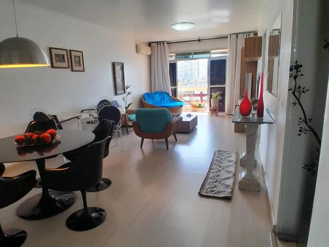 Apartamento venda em São Vicente