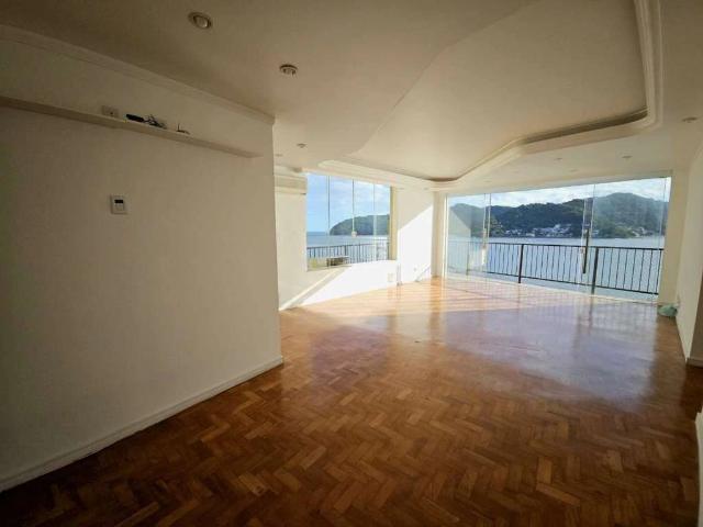 Apartamento venda em São Vicente