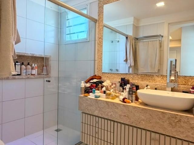 Apartamento venda em Região Geográfica Imediata de Salvador, Região Metropolitana de Salvador