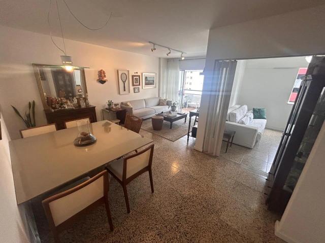 Apartamento venda em Região Geográfica Imediata de Salvador, Região Metropolitana de Salvador