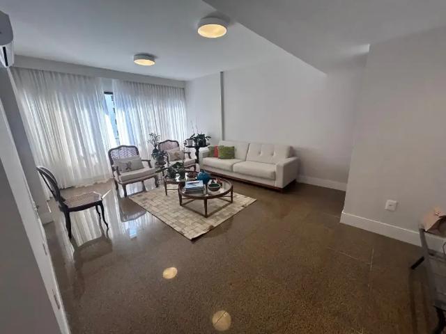 Apartamento venda em Região Geográfica Imediata de Salvador, Região Metropolitana de Salvador