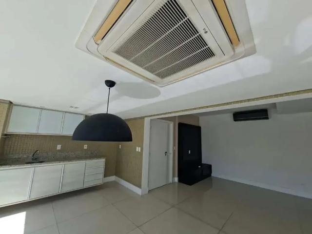 Apartamento venda em Região Geográfica Imediata de Salvador, Região Metropolitana de Salvador