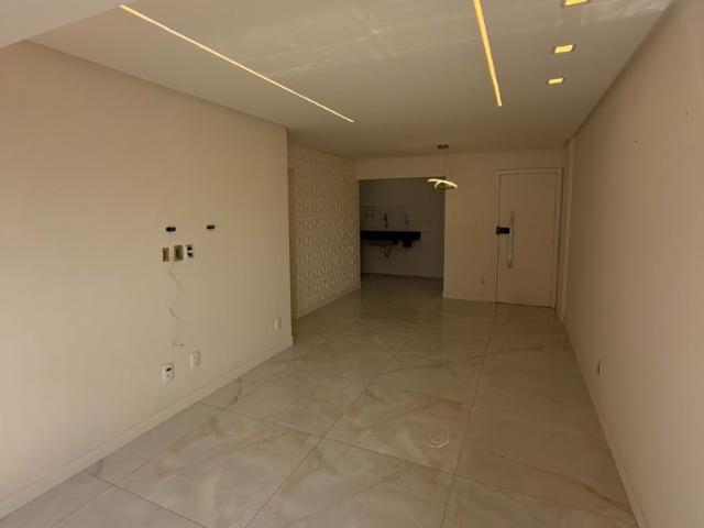 Apartamento venda em Região Geográfica Imediata de Salvador, Região Metropolitana de Salvador