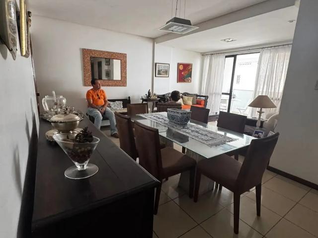 Apartamento venda em Vila Candeal Pequeno, Salvador