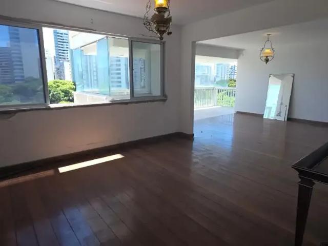 Apartamento venda em Região Geográfica Imediata de Salvador, Região Metropolitana de Salvador