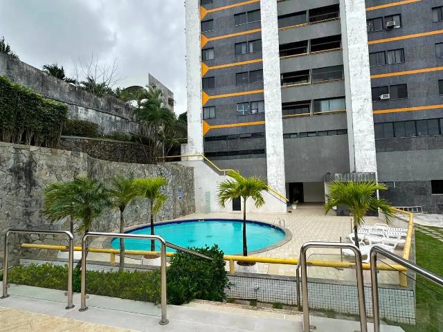 Apartamento venda em Região Geográfica Imediata de Salvador, Região Metropolitana de Salvador