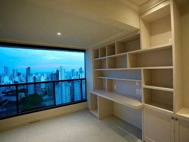 Apartamento venda em Região Geográfica Imediata de Salvador, Região Metropolitana de Salvador