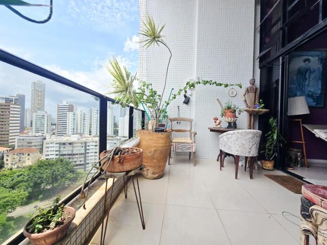 Apartamento venda em Região Geográfica Imediata de Salvador, Região Metropolitana de Salvador