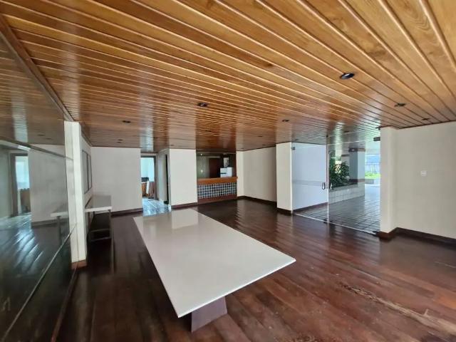 Apartamento venda em Região Geográfica Imediata de Salvador, Região Metropolitana de Salvador