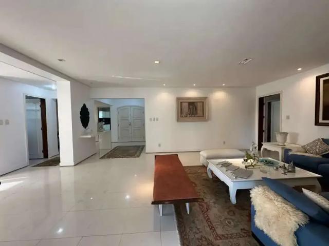 Apartamento venda em Região Geográfica Imediata de Salvador, Região Metropolitana de Salvador