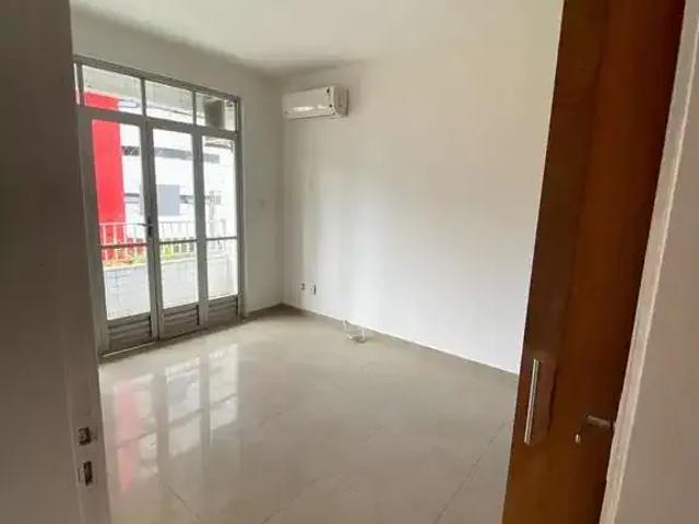 Apartamento venda em Região Geográfica Imediata de Salvador, Região Metropolitana de Salvador