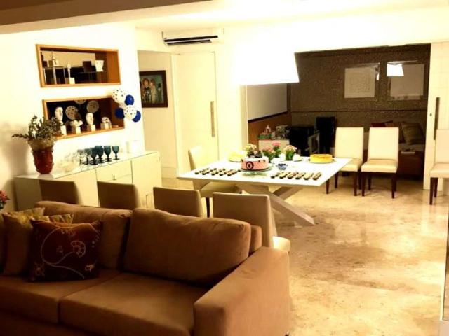 Apartamento venda em Região Geográfica Imediata de Salvador, Região Metropolitana de Salvador