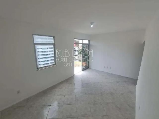 Apartamento venda em Região Geográfica Imediata de Salvador, Região Metropolitana de Salvador