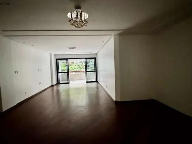 Apartamento venda em Região Geográfica Imediata de Salvador, Região Metropolitana de Salvador
