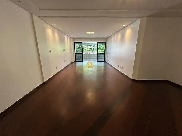 Apartamento venda em Região Geográfica Imediata de Salvador, Região Metropolitana de Salvador